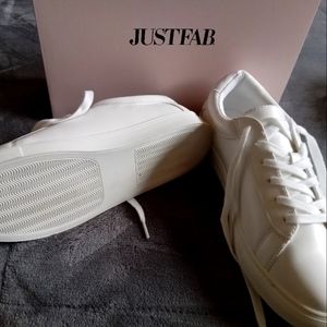 Just Fab Athletic shoes size 10